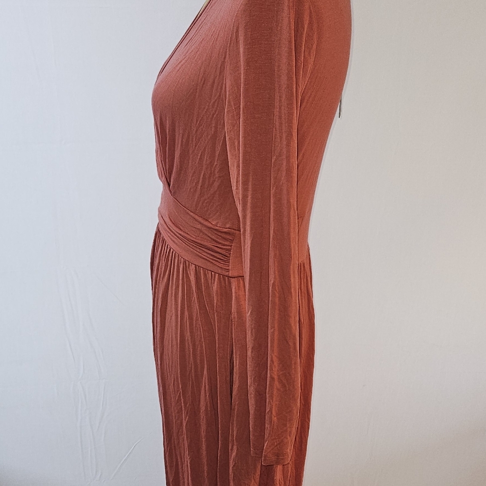 Ouges Long Sleeve Coral Dress NWT - image 5
